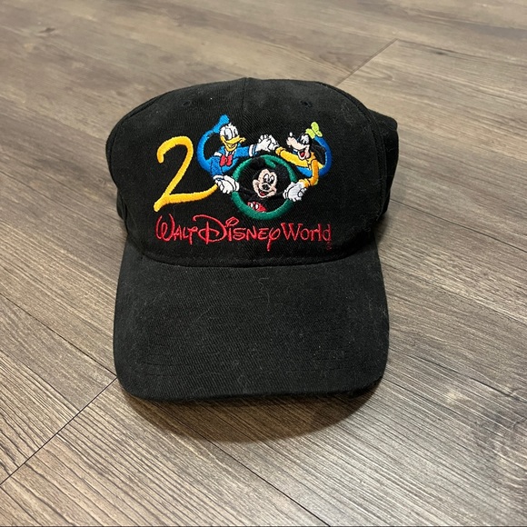 VINTAGE 2000 Walt Disney World Baseball Cap - Picture 1 of 2